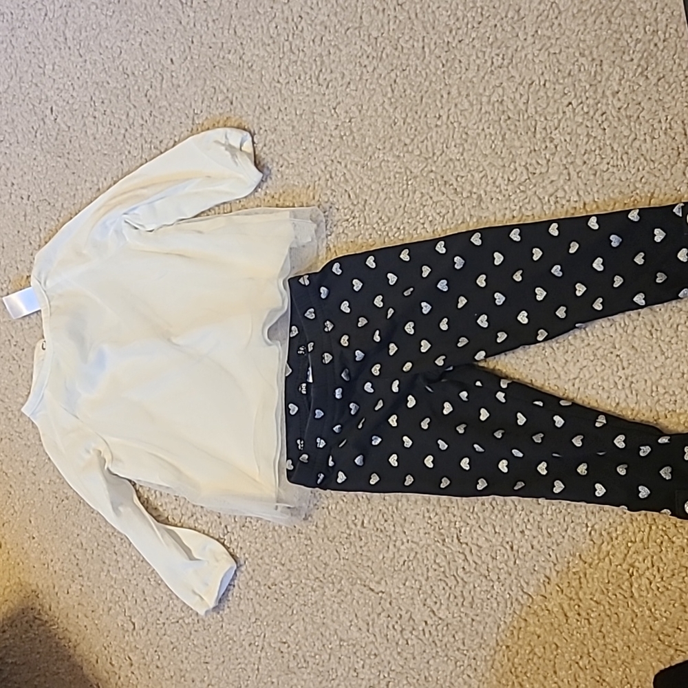 Carter's Outfit 9 Months